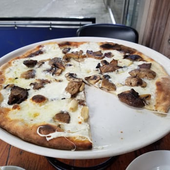 Bodrum - The Mushroom Pizza (Mushrooms, roasted garlic, fresh herbs, kasari cheese, truffle oil) - so good! - Mediterranean Near Me - New York, New York Bodrum - The Mushroom Pizza (Mushrooms, roasted garlic, fresh herbs, kasari cheese, truffle oil) - so good! - Mediterranean Near Me - New York, New York
