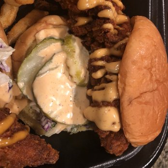 Dave's Hot Chicken - Chicken Shop Near Me - Menifee, California Dave's Hot Chicken - Chicken Shop Near Me - Menifee, California