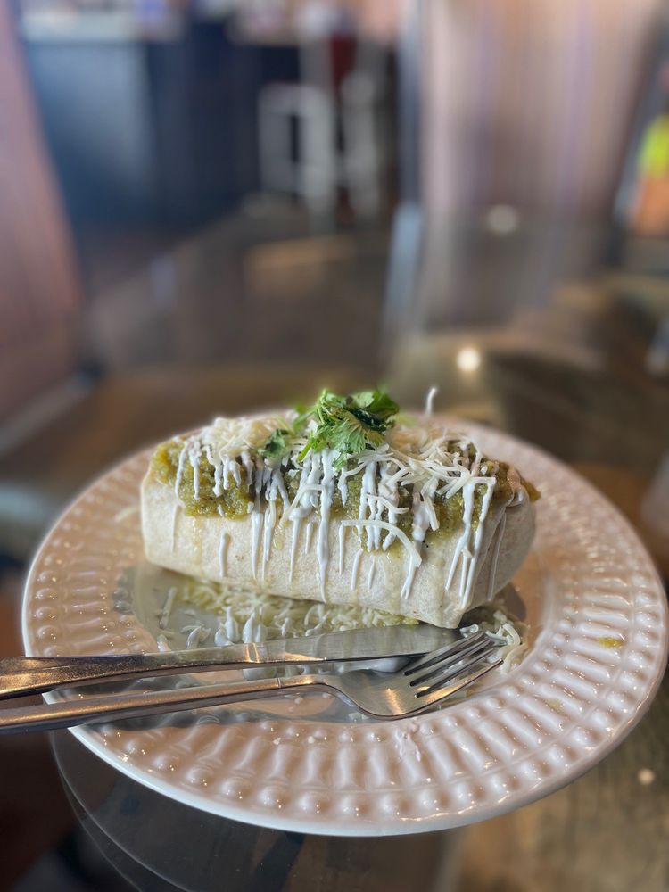 HATCHIT GREEN CHILE BURGERS & TACOS Updated October 2024 259