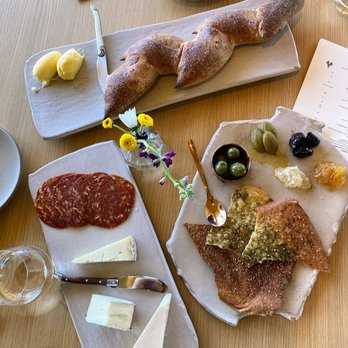 Auteur Russian River - Wine Tasting Room Near Me - Healdsburg, California