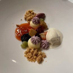 Patrick Devos - Dessert featuring rhubarb and berries - food, dessert - Vegetarian Near Me - Bruges, VWV