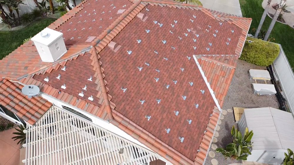 Slide of Zenith Roofing Services