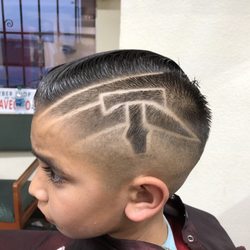 Friends Barber Shop  9 - In Friends barbershop