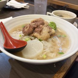 Oxtail Soup with Rice Noodles Oxtail Soup with Rice Noodles