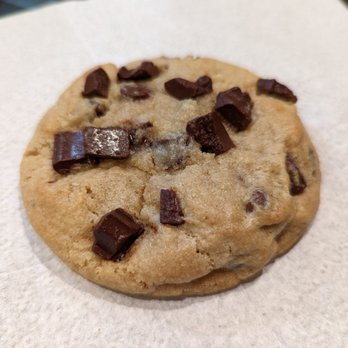 Crumbl - Brea - Semi Sweet Chocolate Chunk - Bakeries Near Me - Brea, California