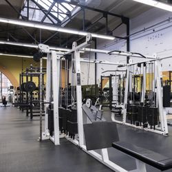 Fully equipped Precor cable machine.