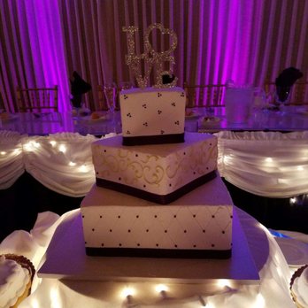 Desserts By Design - Our delicious lemon wedding cake at our Brookside Manor 10-1-16 - Desserts Near Me - Richboro, Pennsylvania