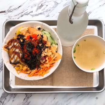Papa Yu - Large poke w 3 proteins (tuna, salmon and eel) - Poke Near Me - Houston, Texas Papa Yu - Large poke w 3 proteins (tuna, salmon and eel) - Poke Near Me - Houston, Texas