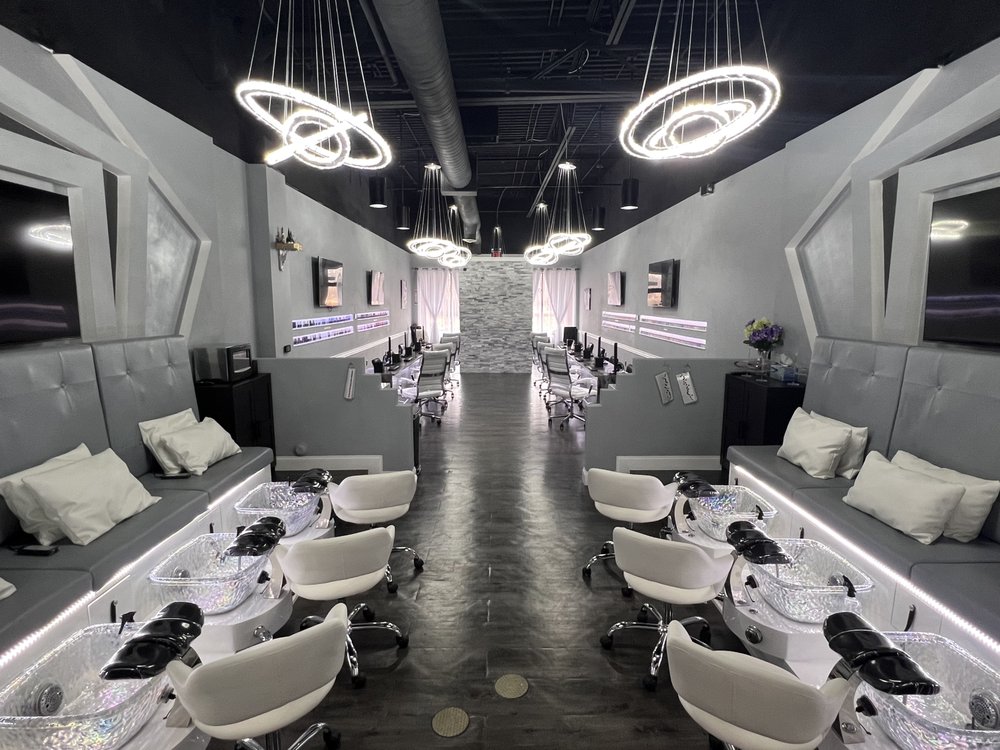 NOVI NAIL LOUNGE Updated September 2024 24 Photos 42169 W 14 Mile