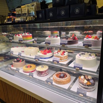 Paris Baguette - cake - Bakeries Near Me - Miami, Florida Paris Baguette - cake - Bakeries Near Me - Miami, Florida