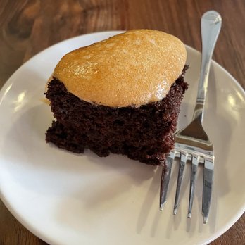 The Roosevelt - Dessert chocolate cake - Southern Near Me - Richmond, Virginia The Roosevelt - Dessert chocolate cake - Southern Near Me - Richmond, Virginia