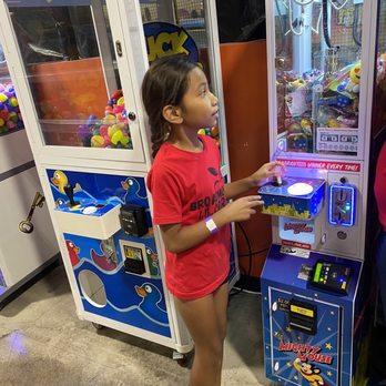 Uptown Jungle Fun Park - Indoor Playcenter Near Me - Chandler, Arizona