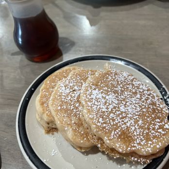 Main Kitchen Bar & Grill - Mini Pancakes - New American Near Me - Canoga Park, California Main Kitchen Bar & Grill - Mini Pancakes - New American Near Me - Canoga Park, California