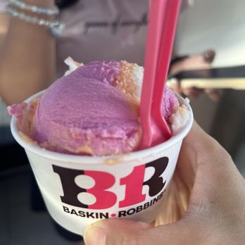 Baskin Robbins - Ice Cream & Frozen Yogurt Near Me - West Covina, California Baskin Robbins - Ice Cream & Frozen Yogurt Near Me - West Covina, California