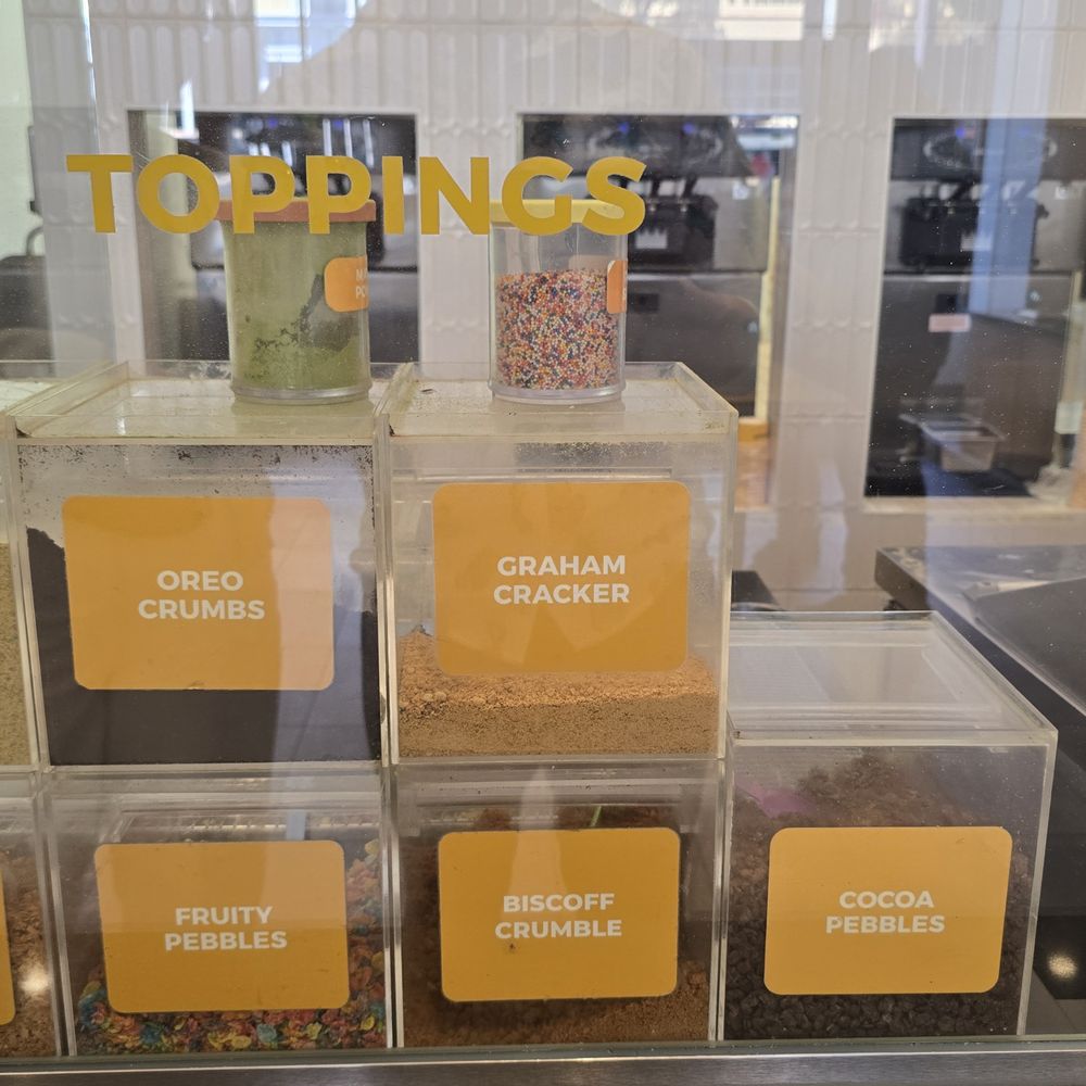 Somisomi - Topping options - Ice Cream & Frozen Yogurt Near Me - San Mateo, California Somisomi - Topping options - Ice Cream & Frozen Yogurt Near Me - San Mateo, California