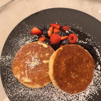La Fontaine - Soufflés pancake - Breakfast & Brunch Near Me - Las Vegas, Nevada La Fontaine - Soufflés pancake - Breakfast & Brunch Near Me - Las Vegas, Nevada