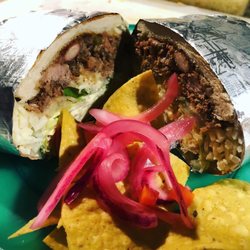 Arias Tacos - Burrito macho!