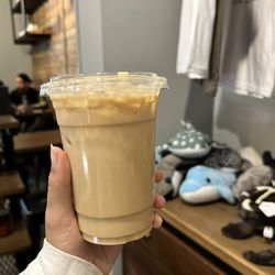 Doce Cuarenta - Vanilla latte