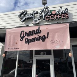 Sweet Peaches Coffee - Love the logo