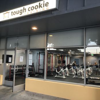 TCT Strength & Performance - Street view of 1518 W. Magnolia Blvd. and the building of Tough Cookie Training. Plenty of free street parking all hours of the day. - Trainers Near Me - Burbank, California TCT Strength & Performance - Street view of 1518 W. Magnolia Blvd. and the building of Tough Cookie Training. Plenty of free street parking all hours of the day. - Trainers Near Me - Burbank, California