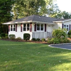 Leonardo Saulle, DDS - 251 Oakwood Road