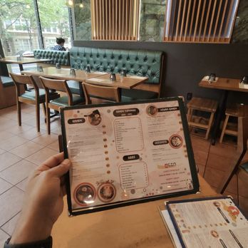 Gin Ramen & Asian Tapas - Ramen Near Me - Alexandria, Virginia