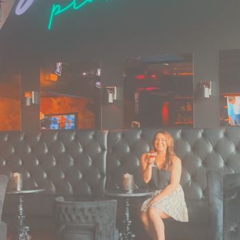 Broken Promises - Lounge - Cocktail Bars Near Me - Charlotte, North Carolina