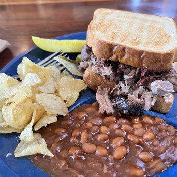 Missouri Hick Barbeque - Brisket/Pork combo sandwich. - Barbeque Near Me - Cuba, Missouri