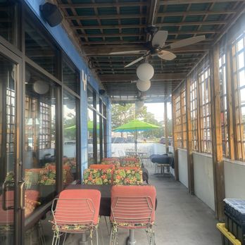 Pirates Paradise - Patio - Seafood Near Me - Spring, Texas