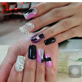 Krazy Nails - Nail Salons Near Me - Paterson, New Jersey