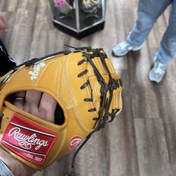 Bases Loaded - Rawlings 1st Baseman glove