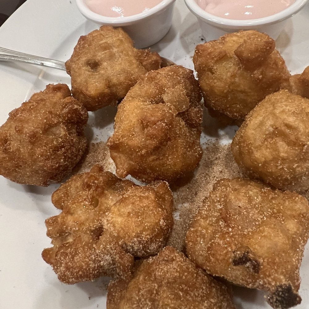 Peach Valley Cafè - Apple fritters - Breakfast & Brunch Near Me - Heathrow, Florida Peach Valley Cafè - Apple fritters - Breakfast & Brunch Near Me - Heathrow, Florida