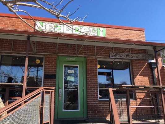Neal's Deli by null