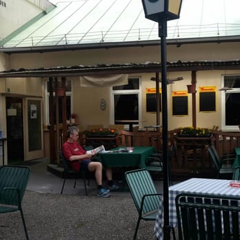 Schutzhaus Heustadlwasser - Aus dem Gastgarten - Restaurants Near Me - Vienna, 9 Schutzhaus Heustadlwasser - Aus dem Gastgarten - Restaurants Near Me - Vienna, 9