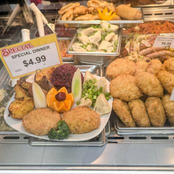 Montrose Market - Deal of the Day! - Grocery Near Me - Roselle, Illinois