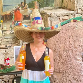 La Mission - Yes, I had to try on the sombrero!!! - Seafood Near Me - Cozumel, ROO