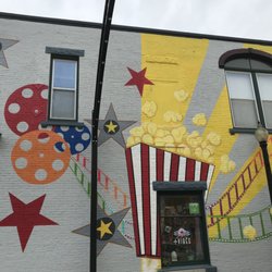 Great Cuts I - Raving Ravenna!! The salon is no longer by that Rent-A-Center & Subway plaza, salon got moved elsewhere,find address on call or Social Media