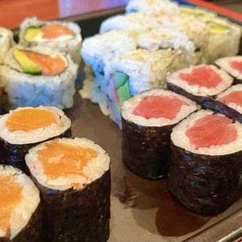 Sushi Katana - Salmon, tuna roll, California and Philadelphia rolls - Sushi Bars Near Me - Orlando, Florida Sushi Katana - Salmon, tuna roll, California and Philadelphia rolls - Sushi Bars Near Me - Orlando, Florida