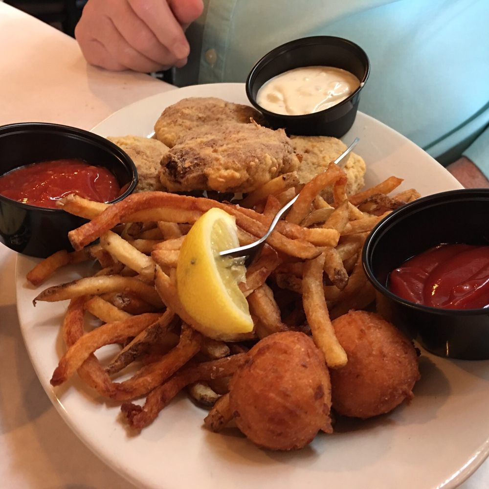Madison's - Crab cakes - Seafood Near Me - Port Royal, South Carolina Madison's - Crab cakes - Seafood Near Me - Port Royal, South Carolina