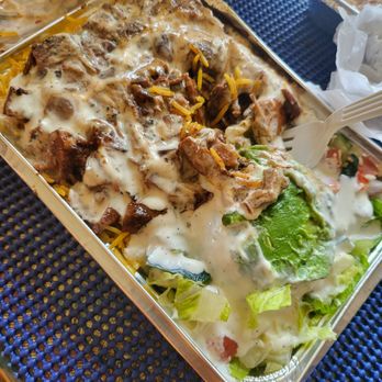 Halal Bros Grill - Jerk chicken platter with avocado & mild white sauce. - Halal Near Me - Queens, New York