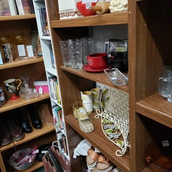 2 Share a Unique Boutique - Vintage items - Cards & Stationery Near Me - Glendale, Arizona