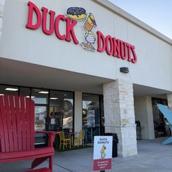Duck Donuts