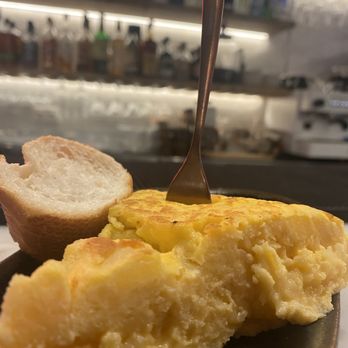SSUA - Tortilla - Bars Near Me - Donostia, SS
