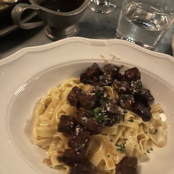 Bavette's Bar & Boeuf - Shortrib Stroganoff - Steakhouses Near Me - Chicago, Illinois