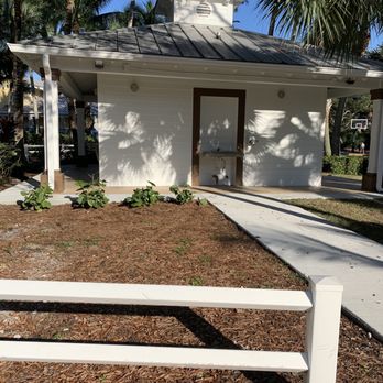 Tequesta Constitution Park - Bathrooms building. - Parks Near Me - Jupiter, Florida