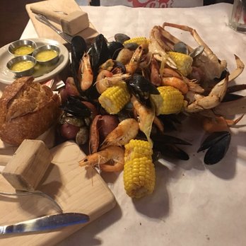 The Crab Pot - Seafood Near Me - Seattle, Washington