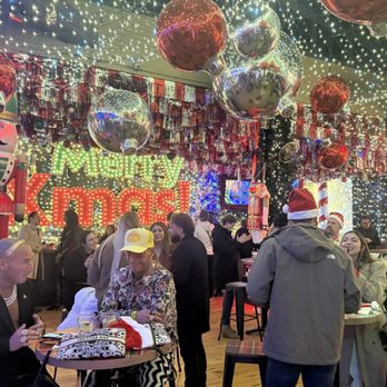 Nutcracker Pop Up Christmas Bar - Pop-Up Restaurants Near Me - Chicago, Illinois