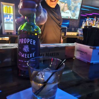 Luna - Hookah Bars Near Me - Orlando, Florida