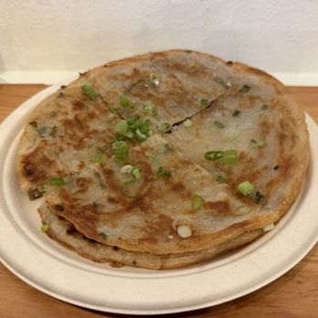 Luscious Dumplings - Scallion Pancake/ 葱油饼 - Dim Sum Near Me - Chula Vista, California