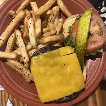Tortuga's Lie - Cheeseburger with fries - Seafood Near Me - Nags Head, North Carolina Tortuga's Lie - Cheeseburger with fries - Seafood Near Me - Nags Head, North Carolina